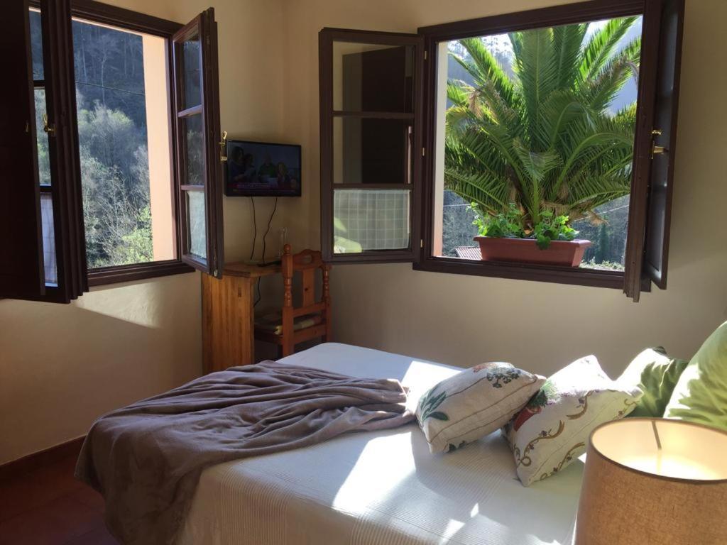 Hotel Penacabrera 2 Santa Eulalia  ภายนอก รูปภาพ
