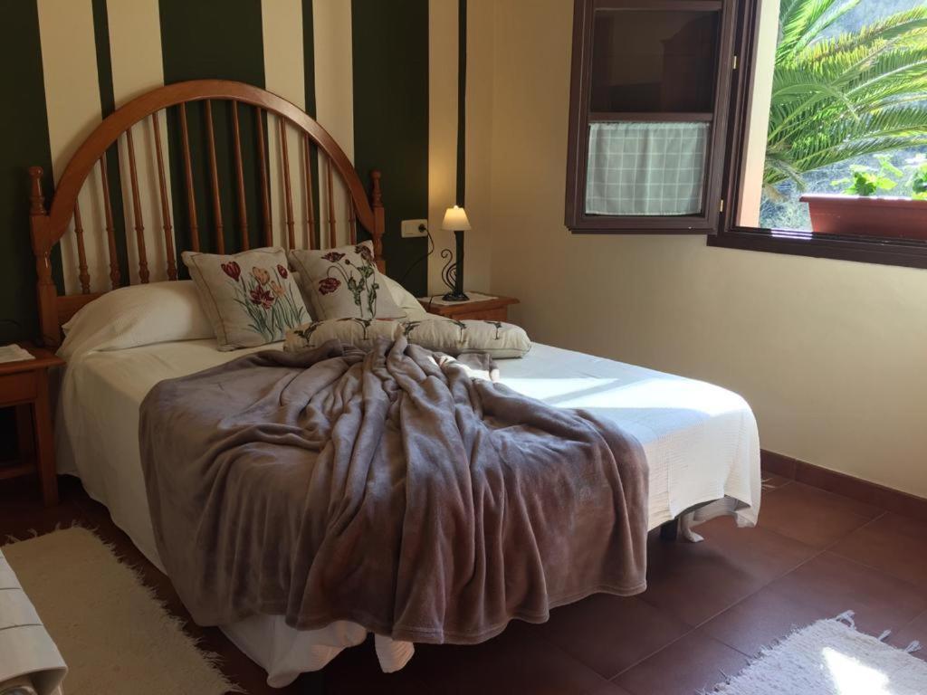 Hotel Penacabrera 2 Santa Eulalia  ภายนอก รูปภาพ